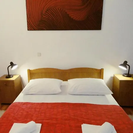 Bozana Apartment *