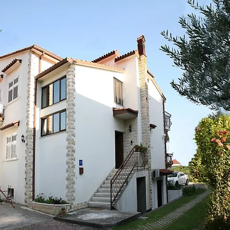 Apartment Bozana *